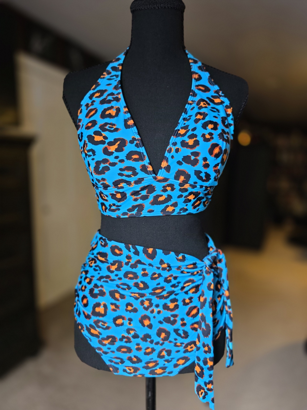 Liora Blue Leopard Print Halter Bikini Set NWT Medium Neon Lisa Frank 90s